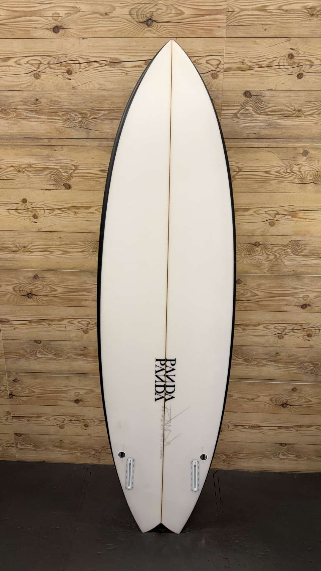 6．2サーフボード THIRTEEN SURFBOARDSクワッド Tyler Warren | Tri Keel 5'6” Ruby Red Surfboard - SurfBored