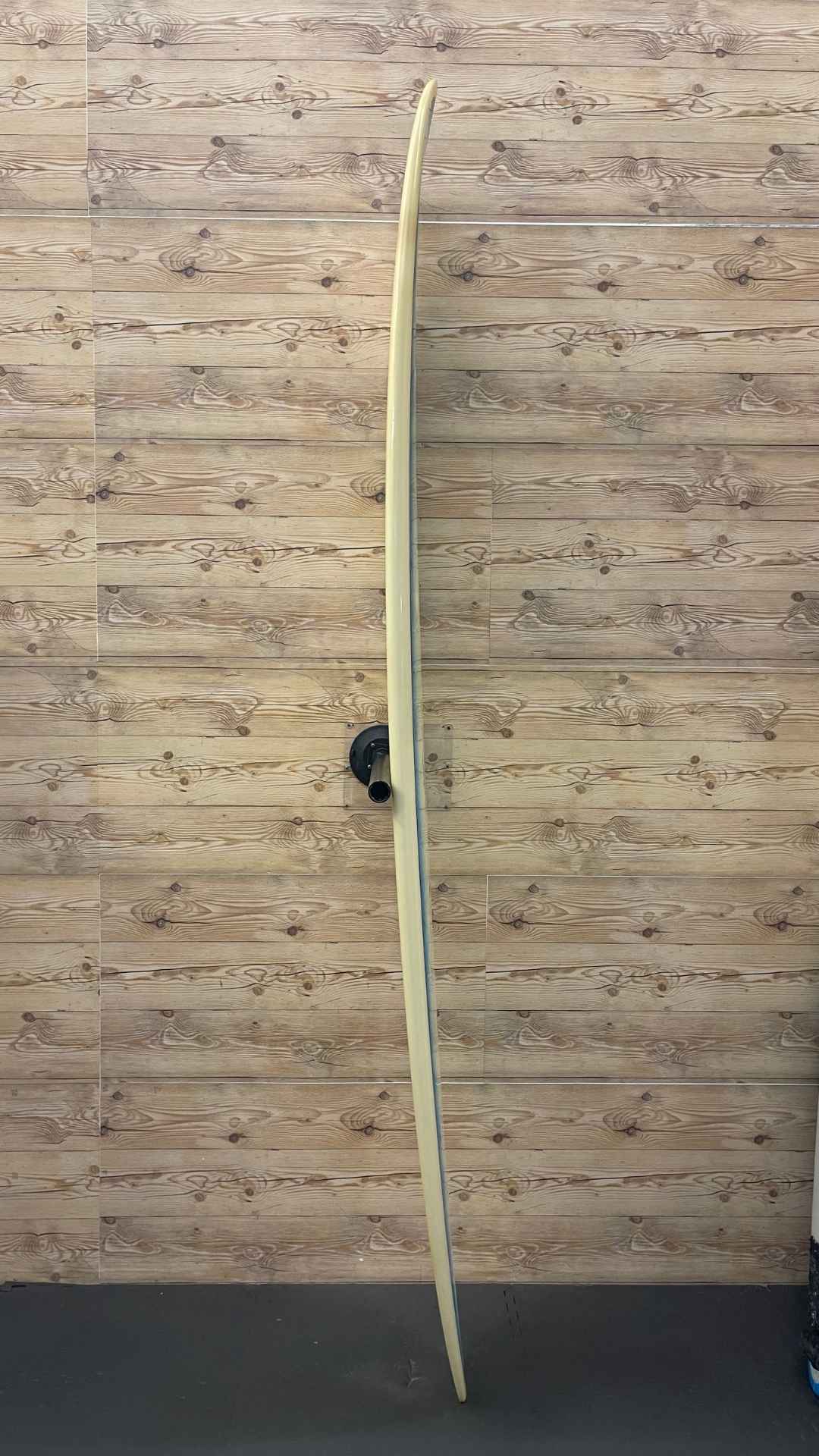 2+1 8'10"