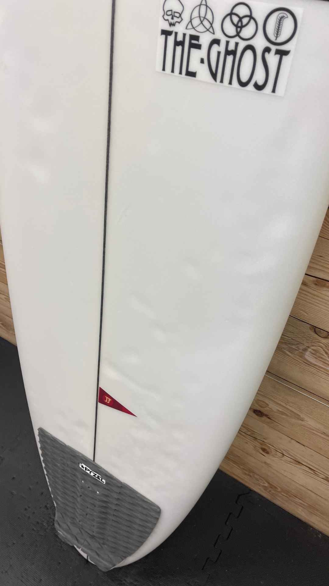 The Ghost 6'0"