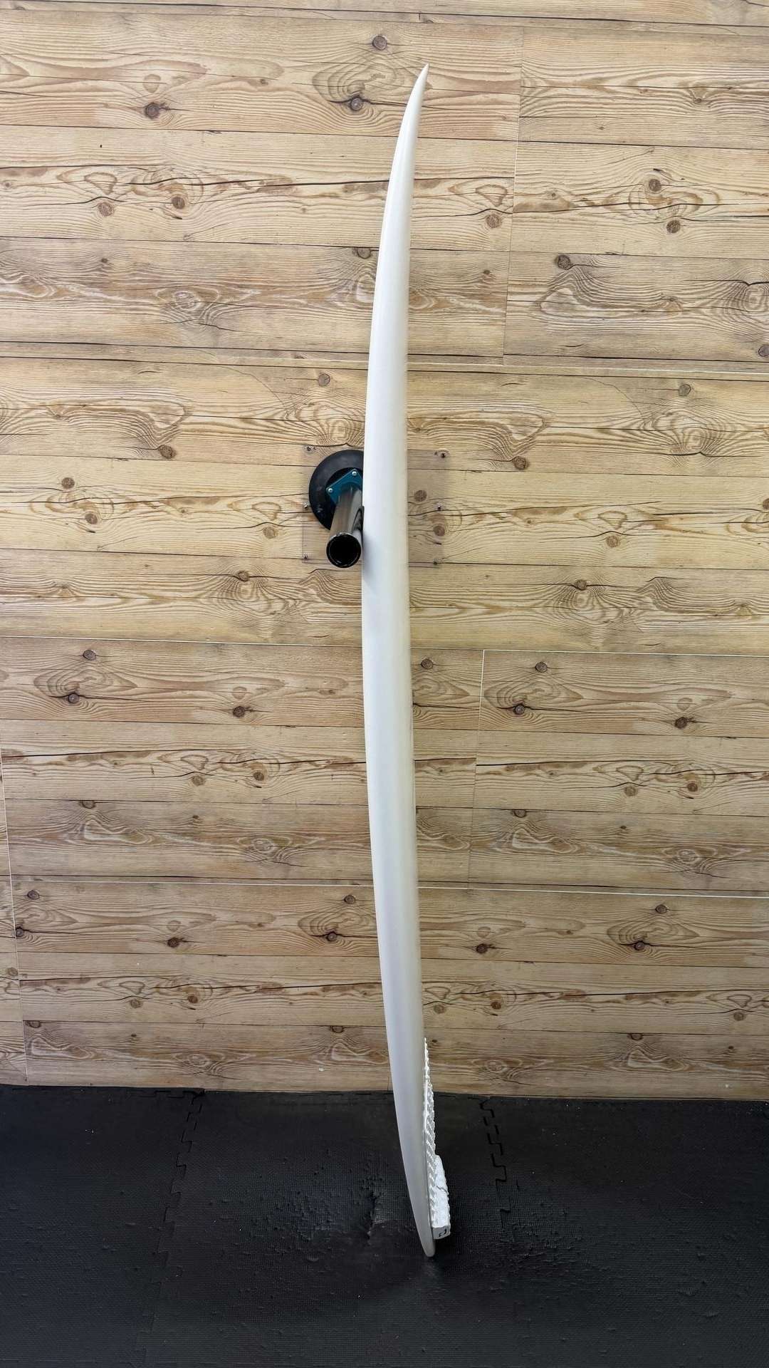The Ghost 6'3"