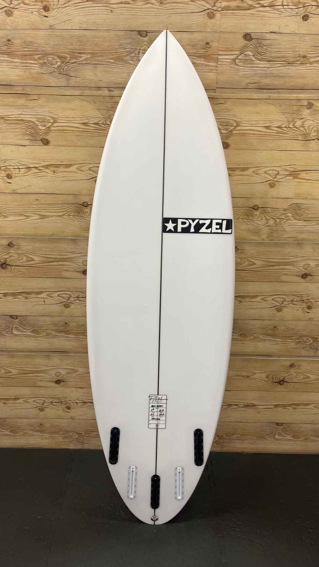 Mini Ghost 5'8"