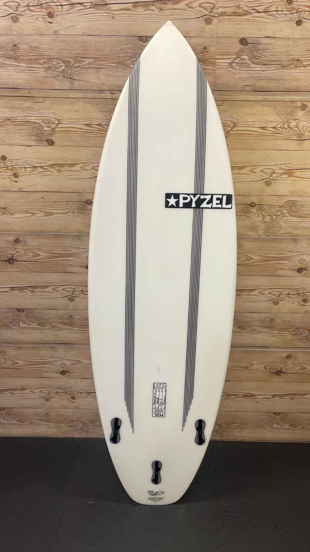 PYZEL Phantom 5'10\"ショートボード Buy the Pyzel Phantom 5ft 10in Surfboard Online Now