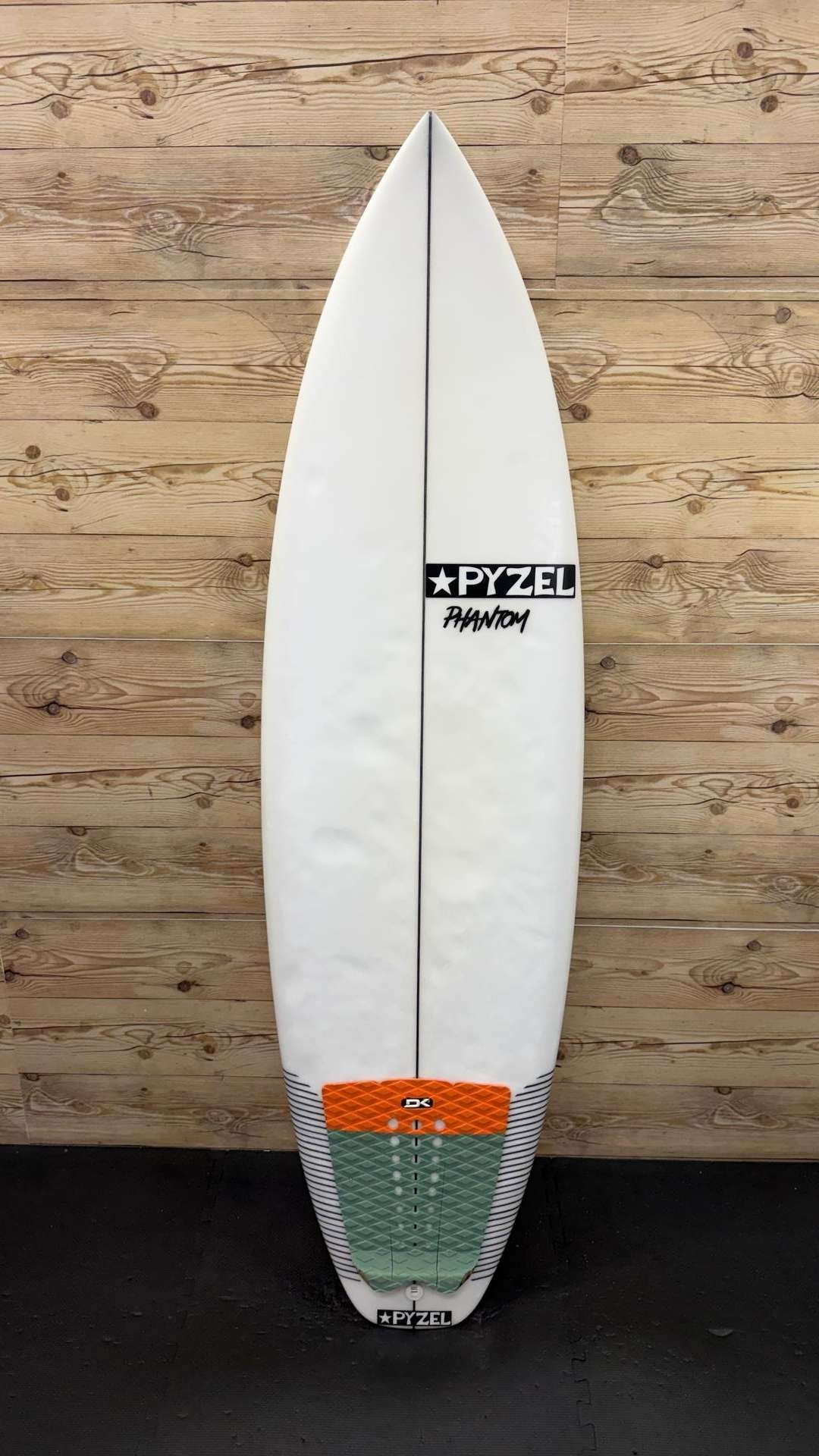 Phantom 5'9"