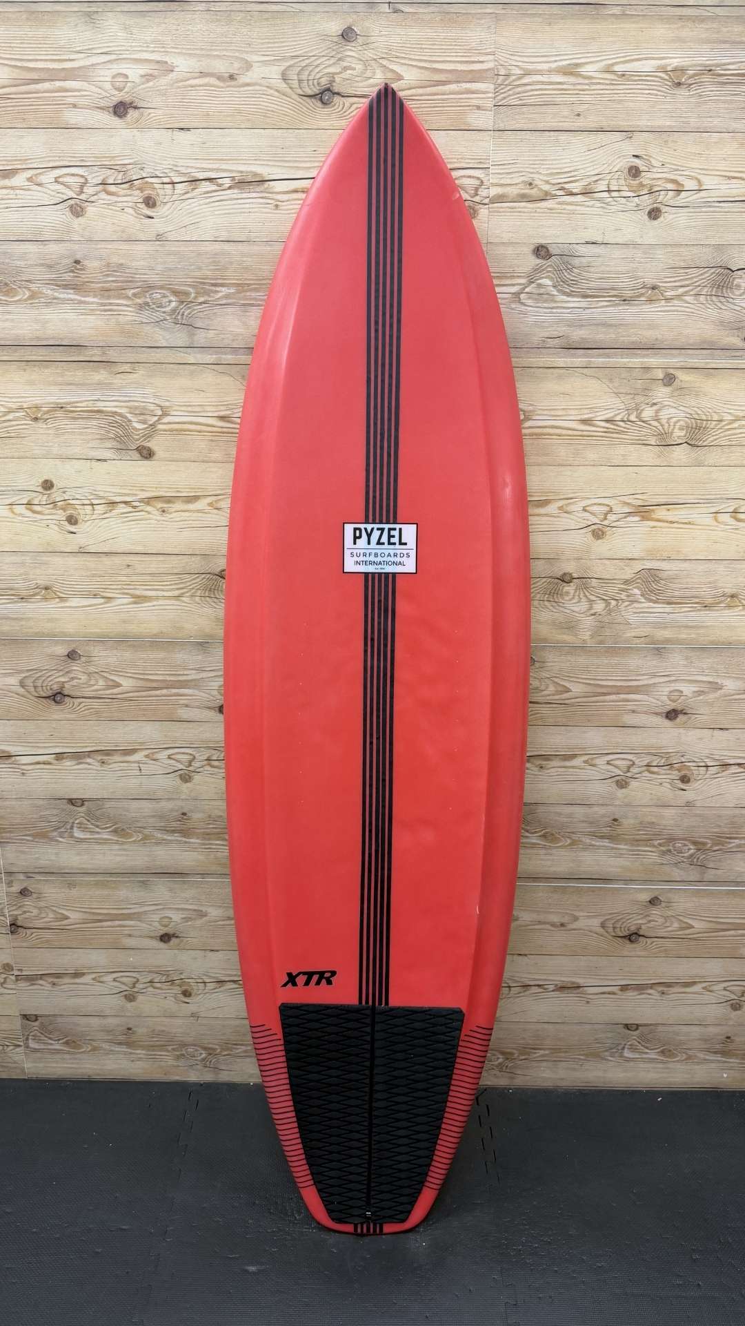 Channel s Surfboards『Proton6'1\"』中古 Crisis Twin | 6'0