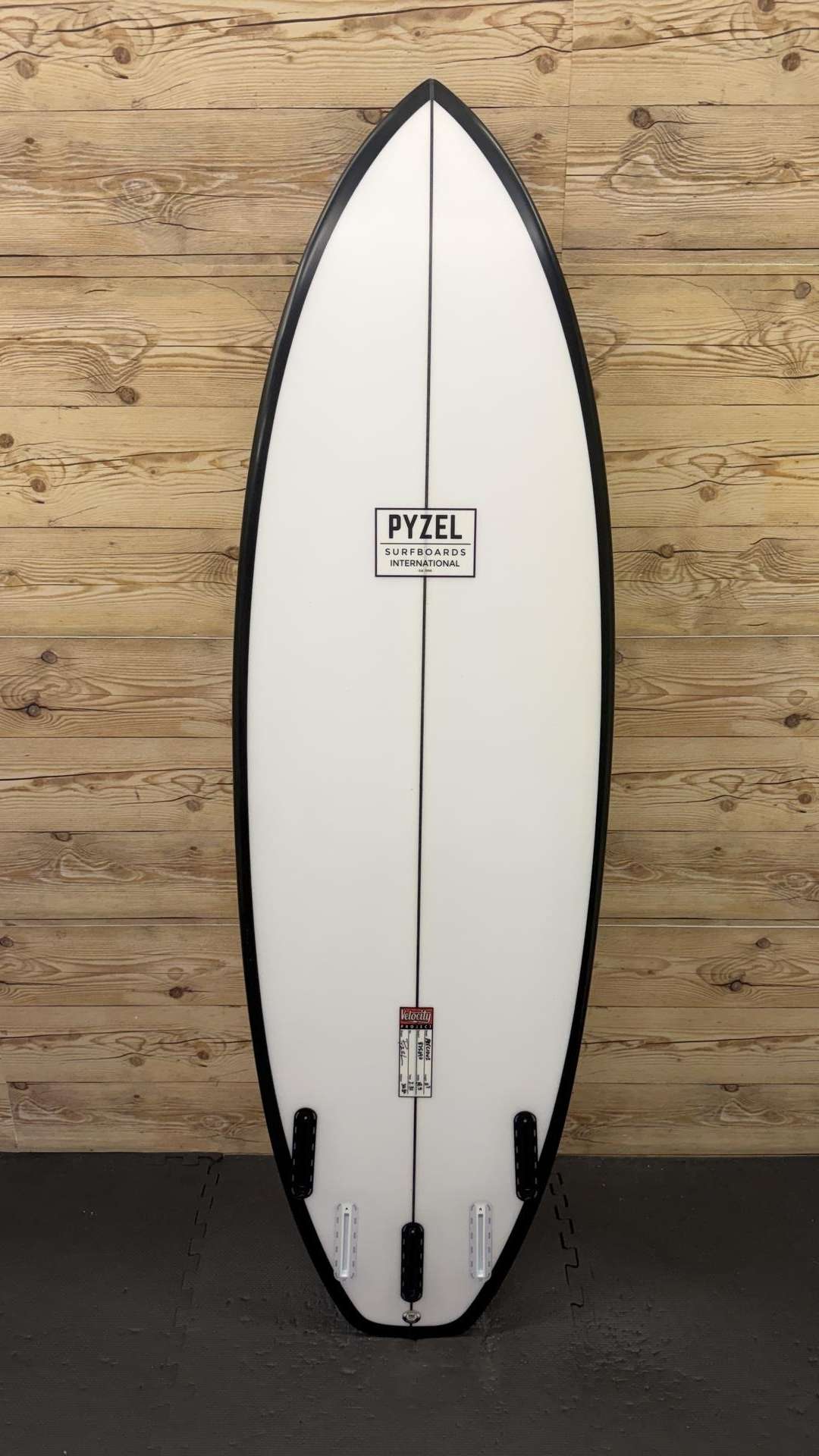 Precious 5'9"