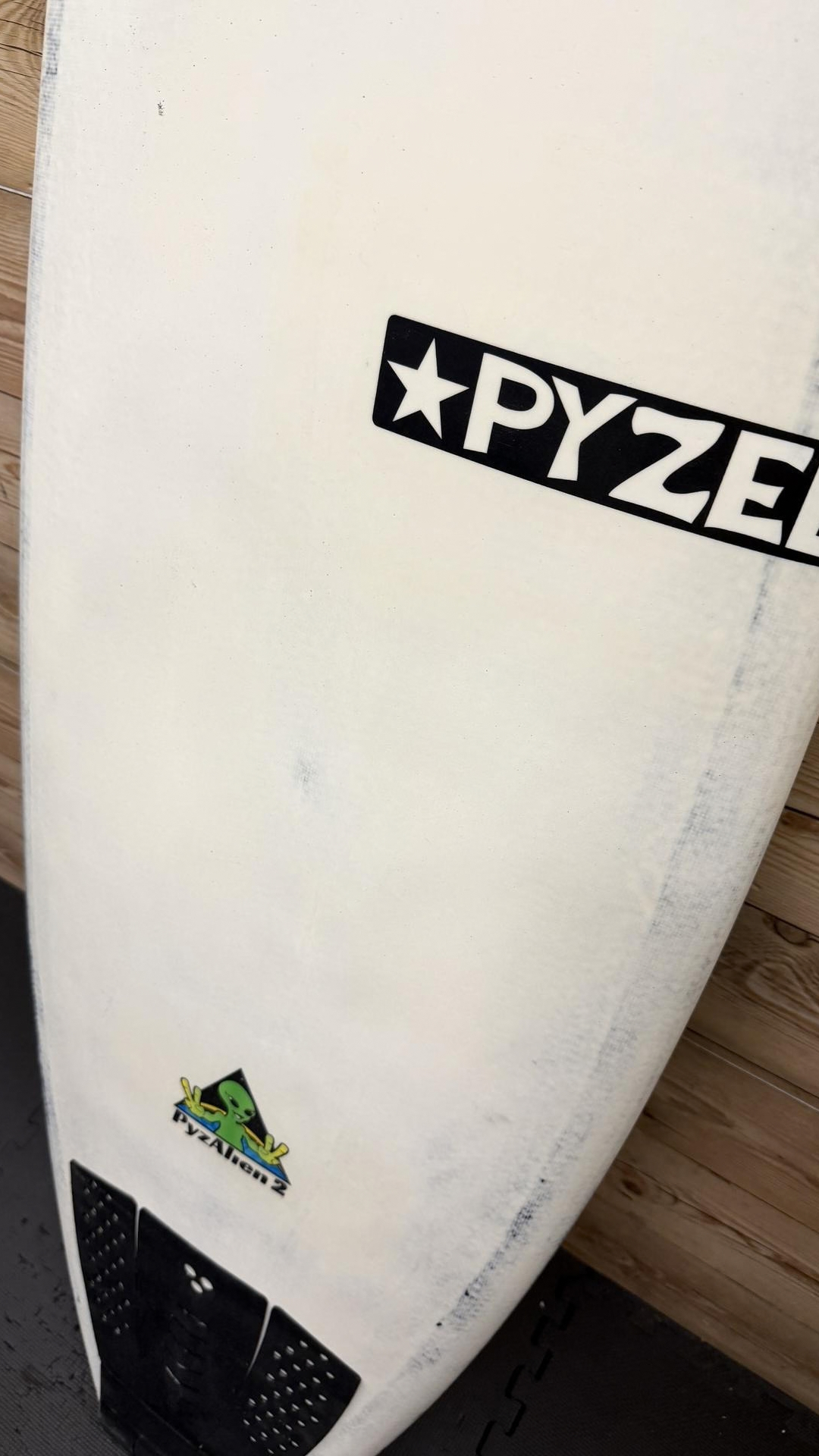 Pyzalien 2 5'7"