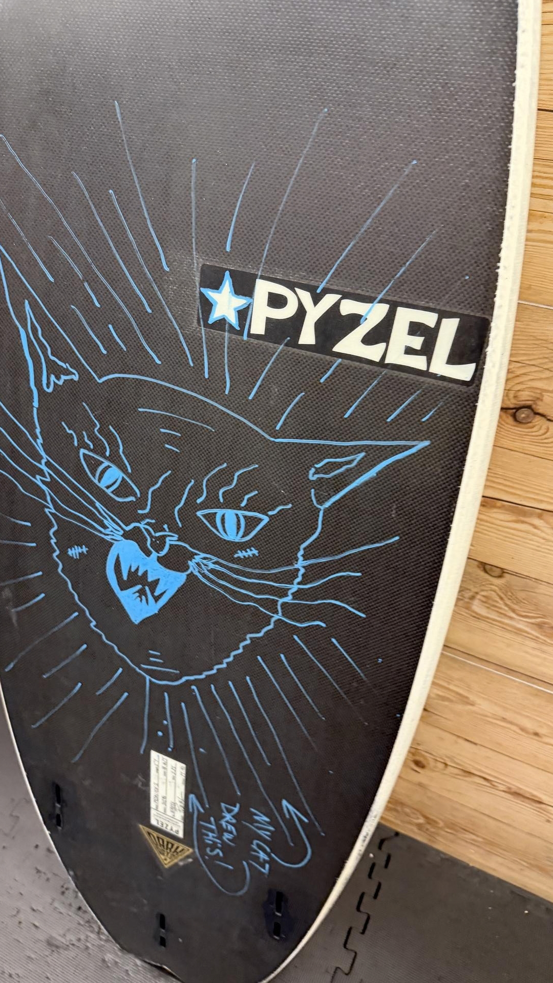 Pyzalien 2 5'7"