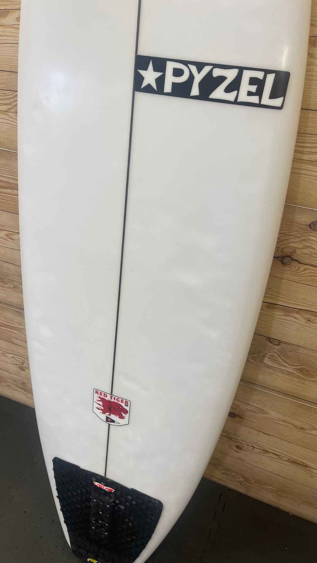 Red Tiger 6'2"