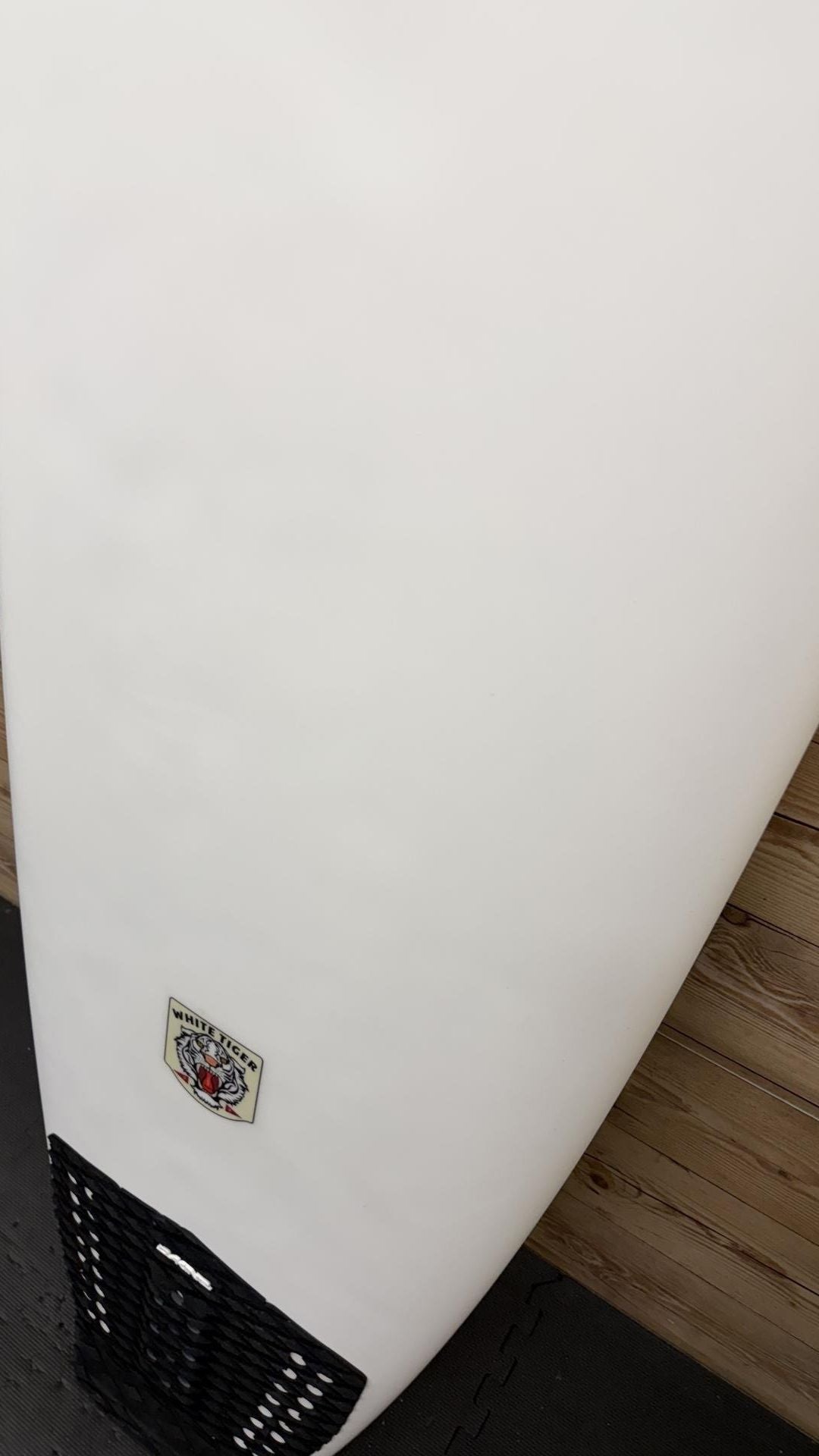White Tiger 6'8"