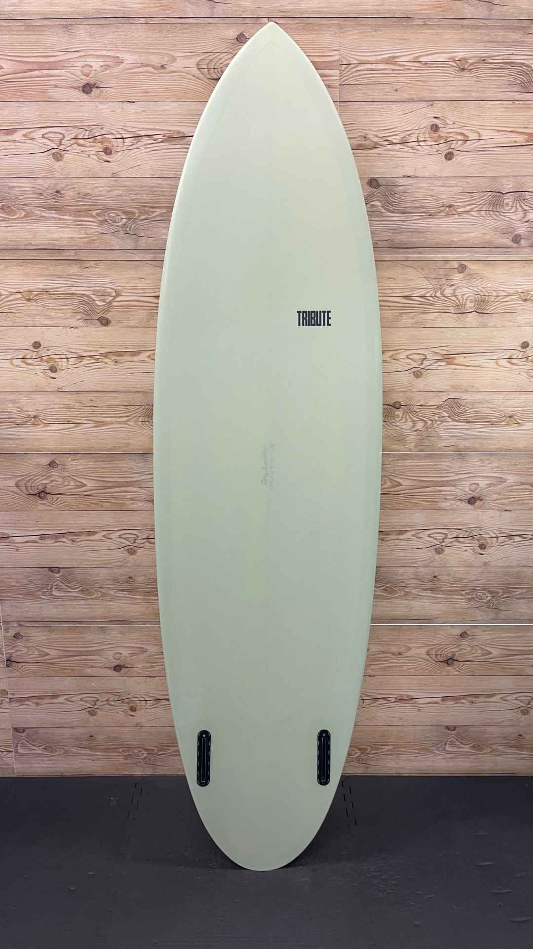 Thumbdrive 6'8"