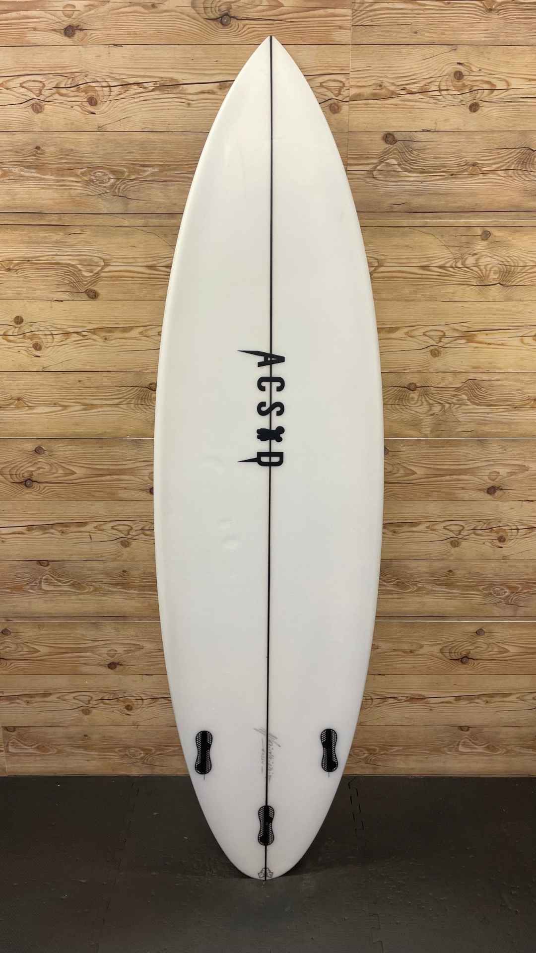 Ale 6'3"