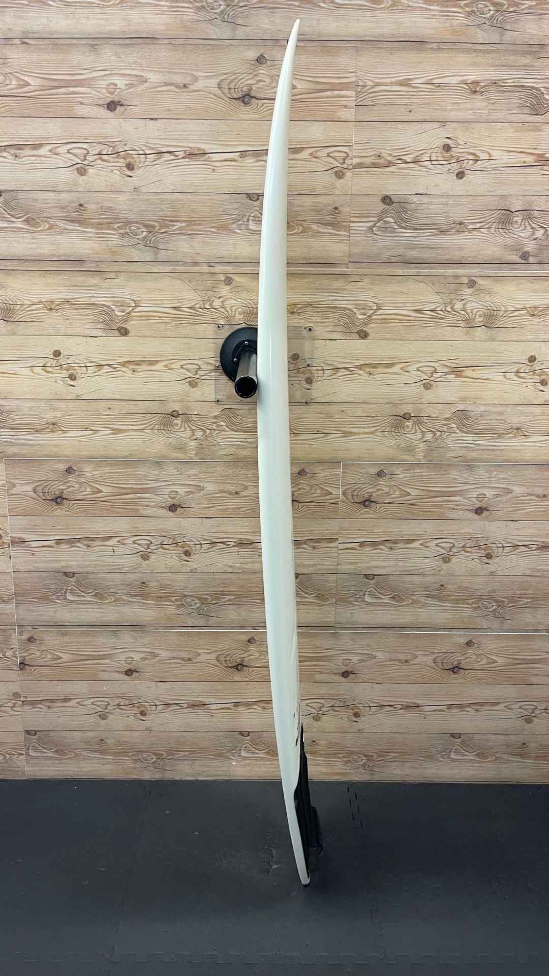 Ale 6'3"