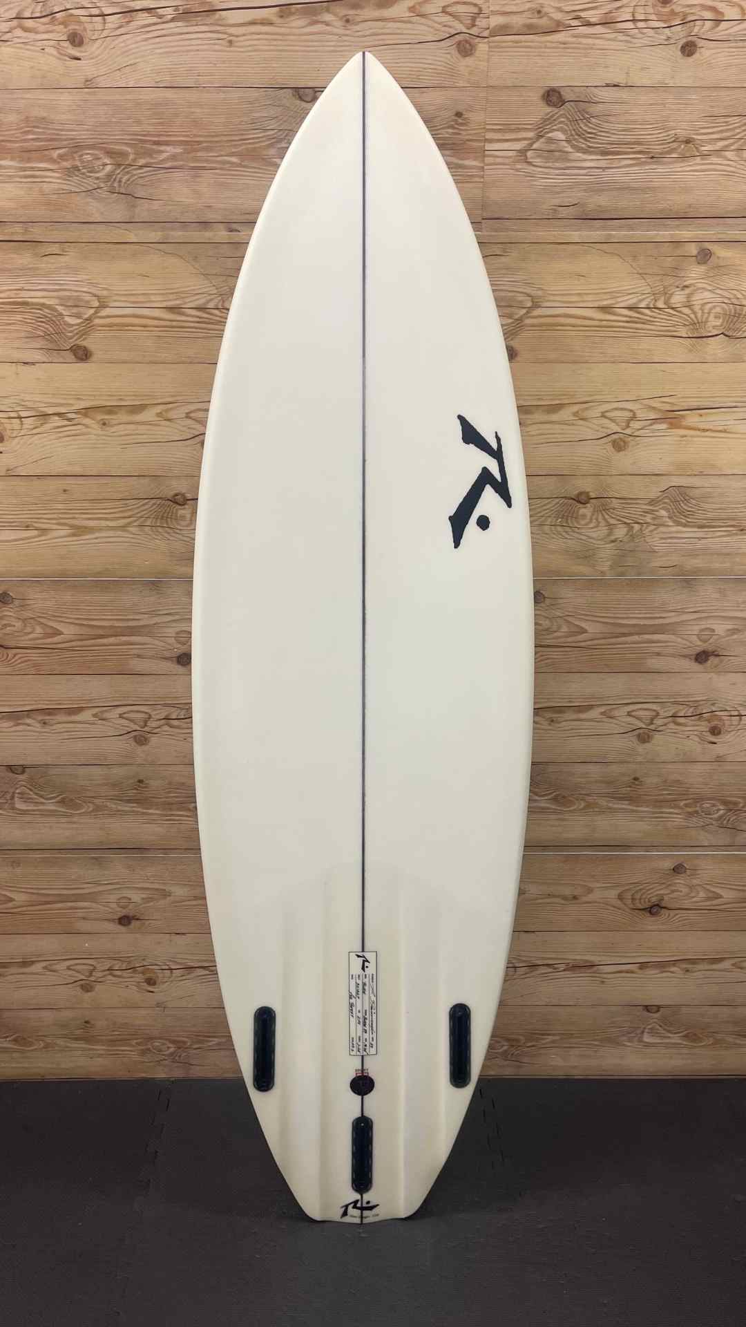 The Blade 5'9"