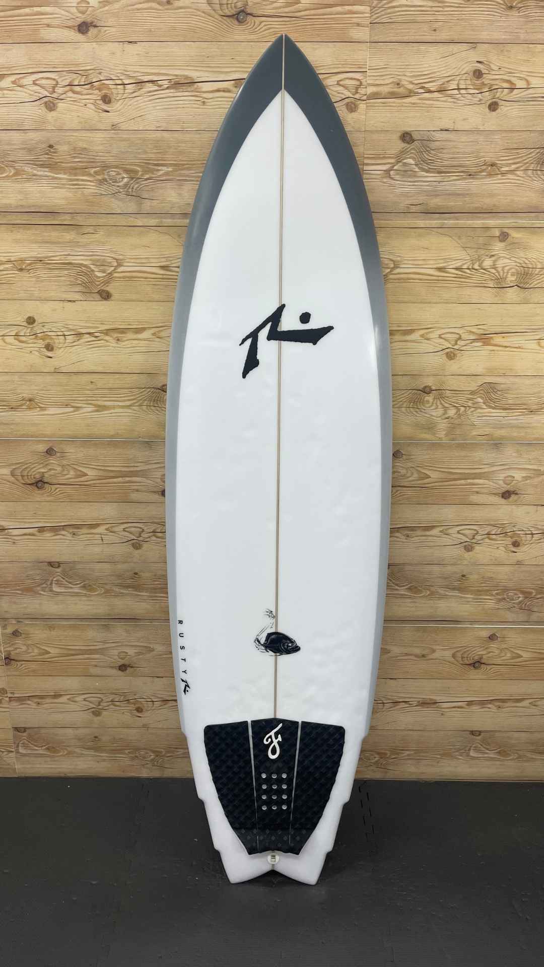 ラスティ　ピラニア　6'2