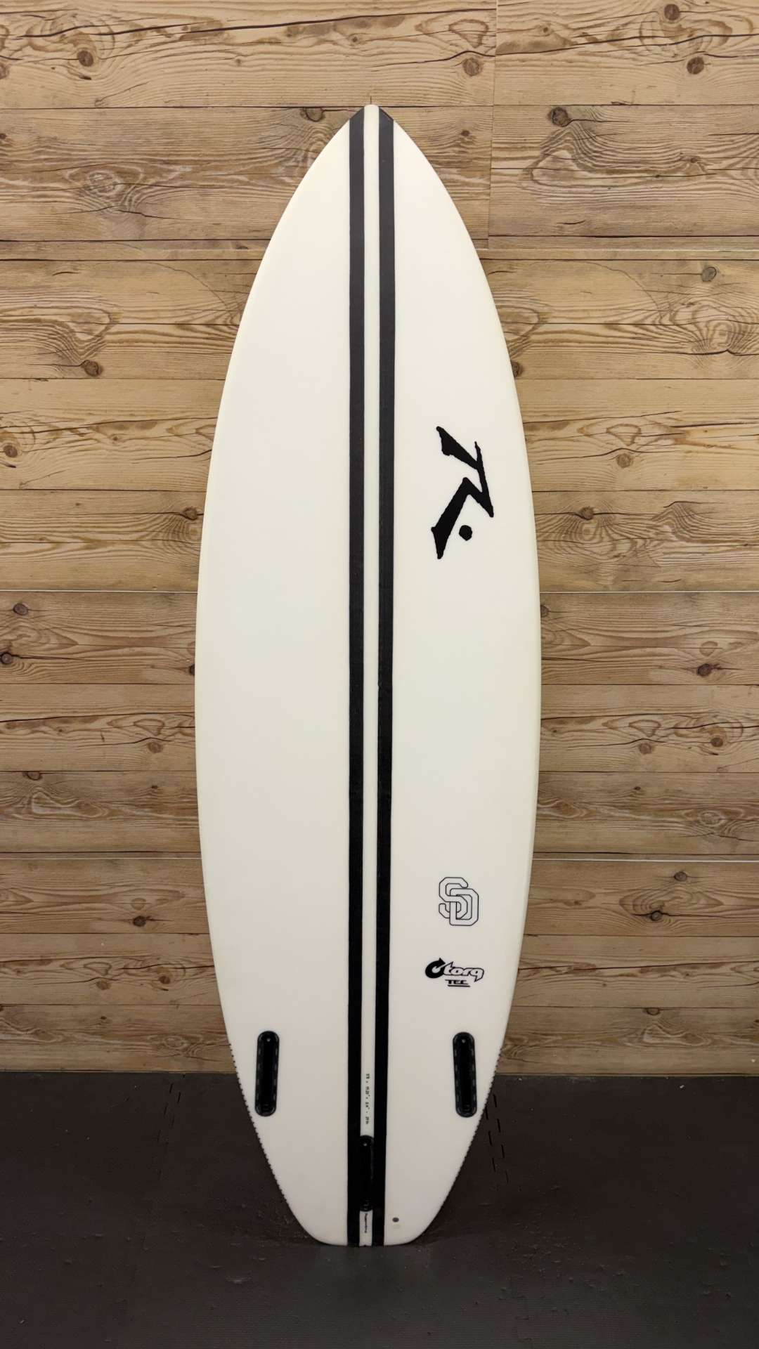 SD 5'8"