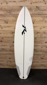 SD 5'8"