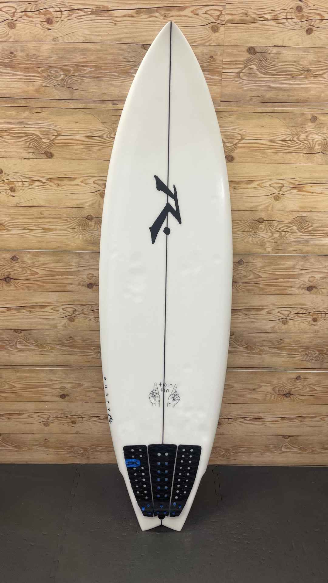 Rusty Twin Fin 5'10"