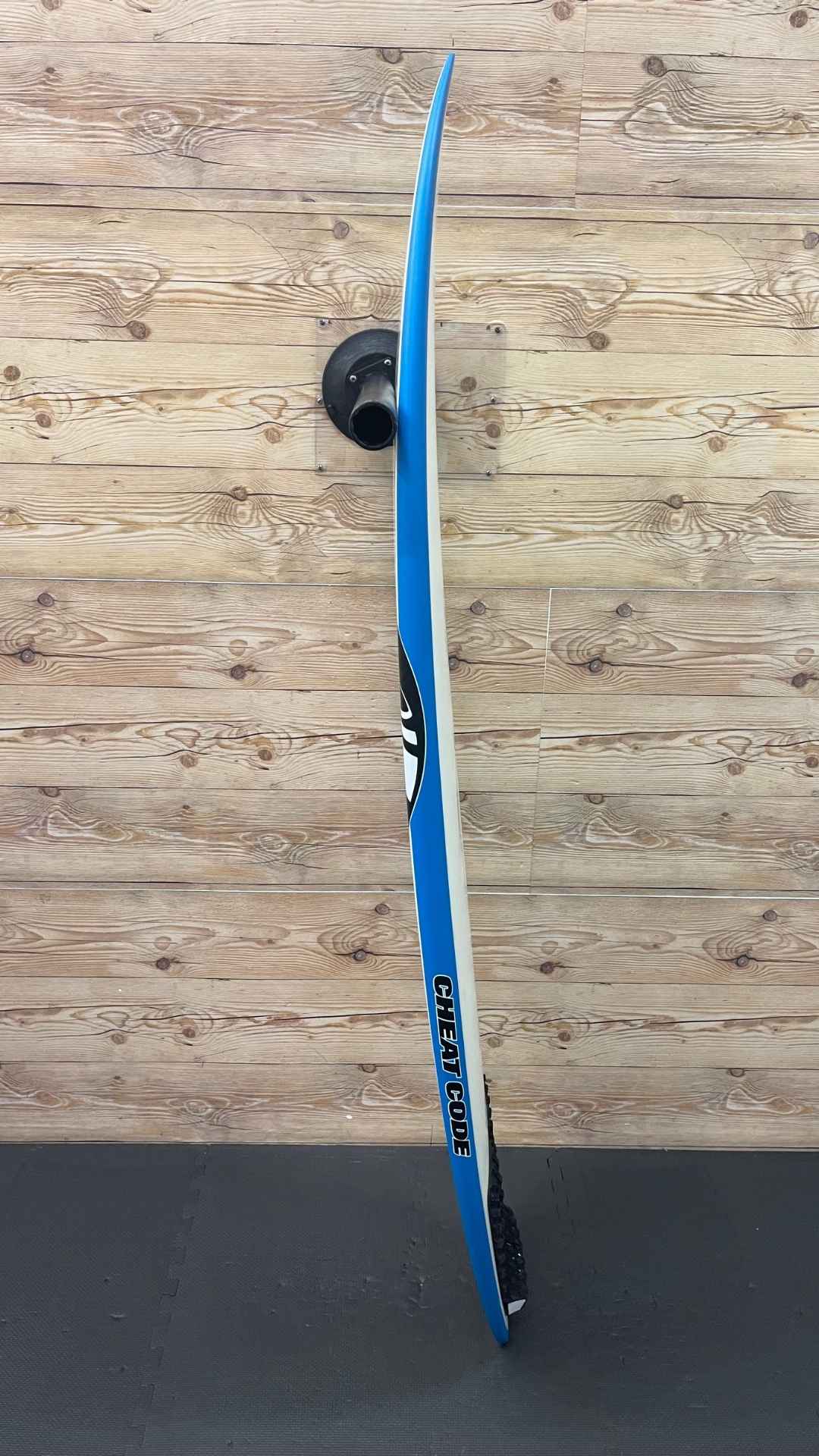 Used 5'4 Used 5'4