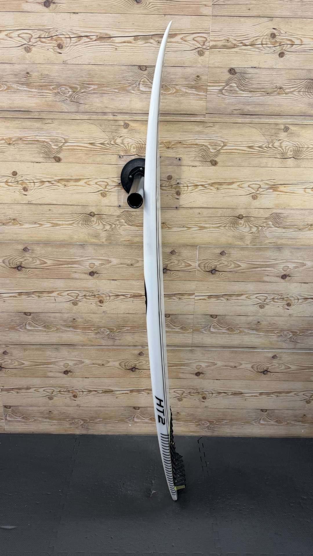 HT2 5'10.5"
