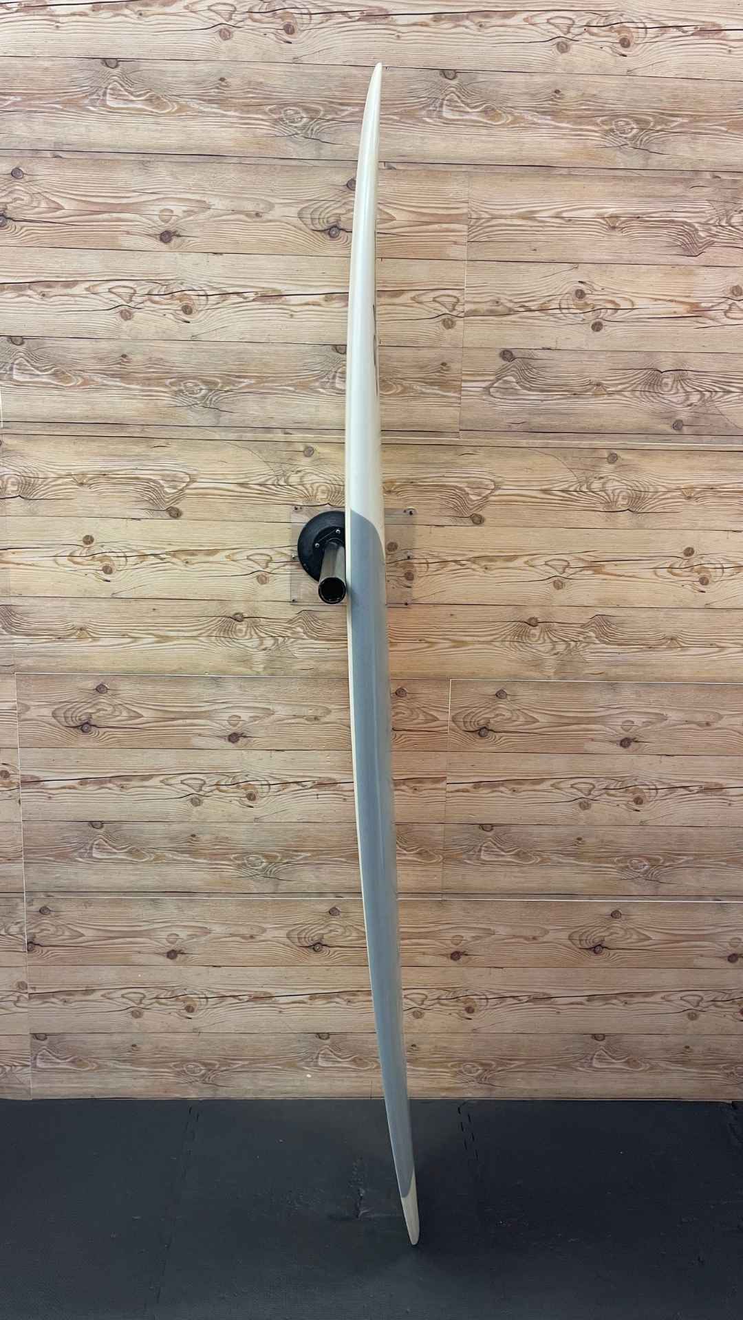 949 6'10"
