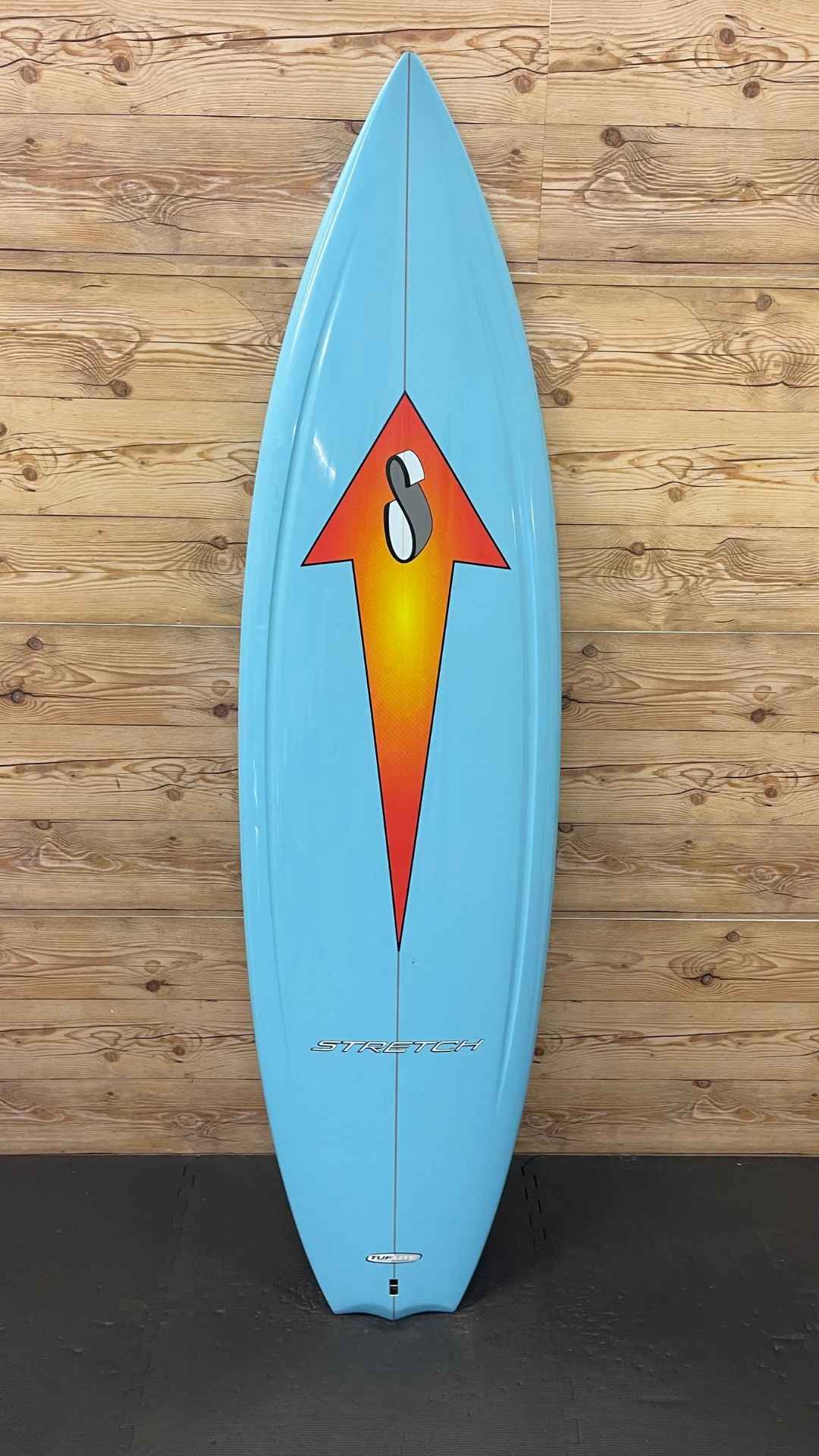 F4 5'11"