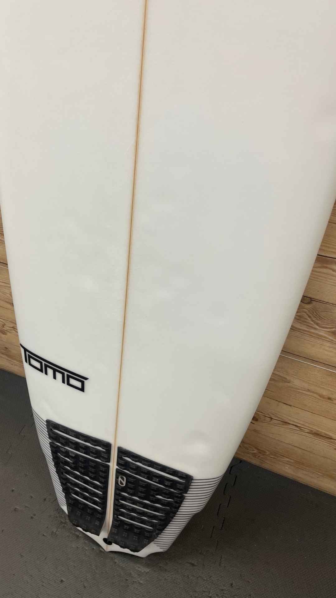 Tomo Surfboards for Sale | Handshaped PU Sci-Fi 6'1