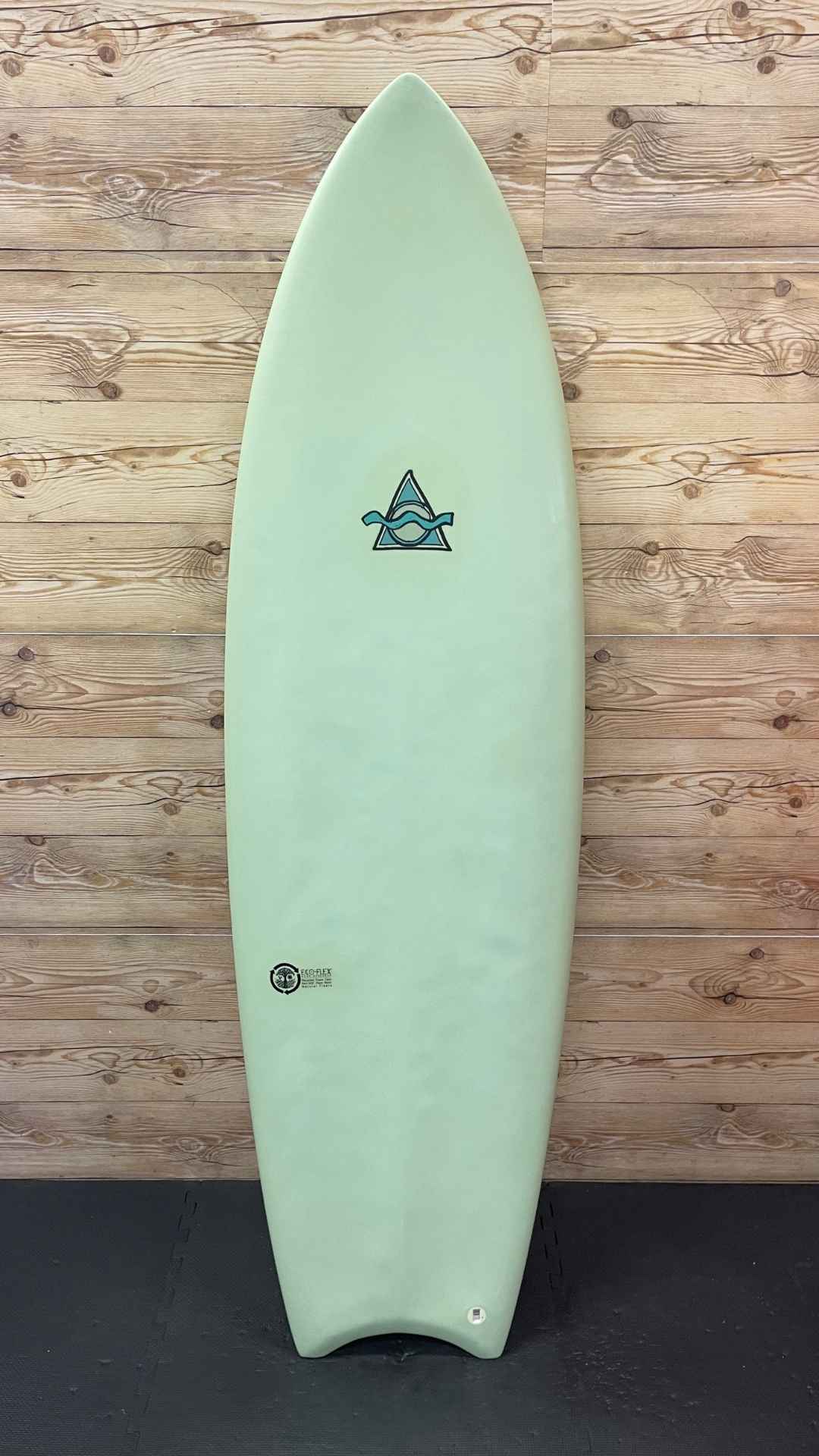 AO Twin Keel 5'8"