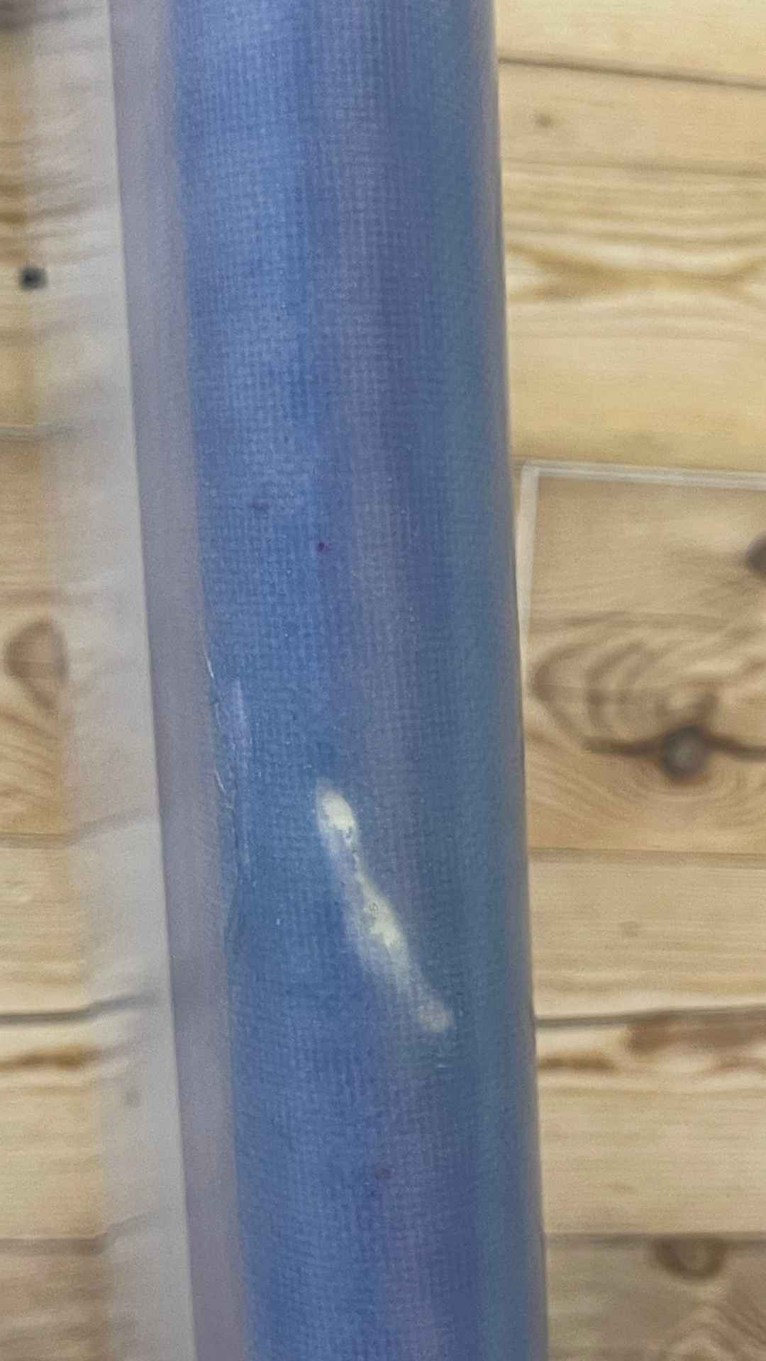 Mid 2+1 7'2"