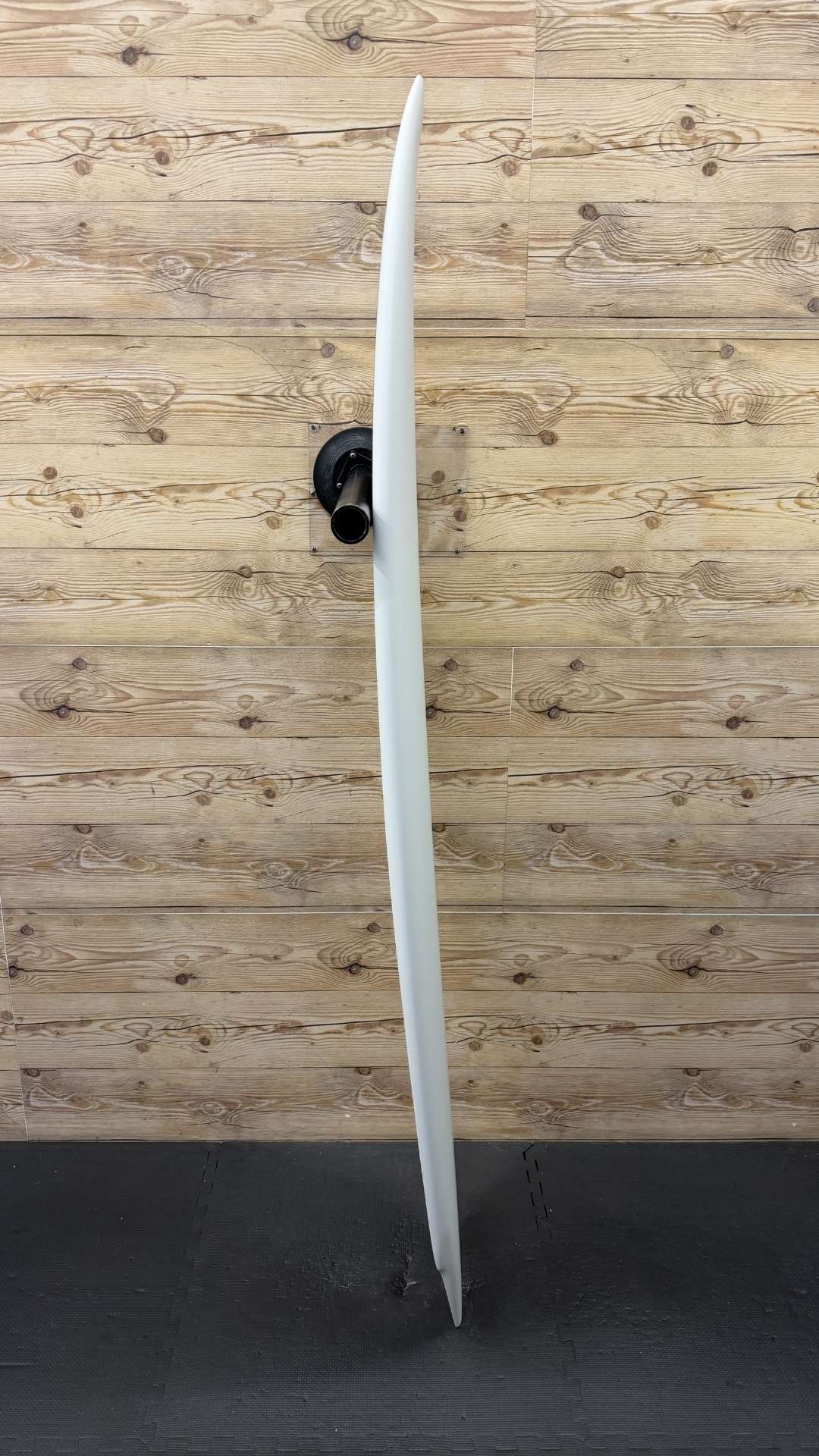 Singularity Swallow Tail *Blem 5'8"