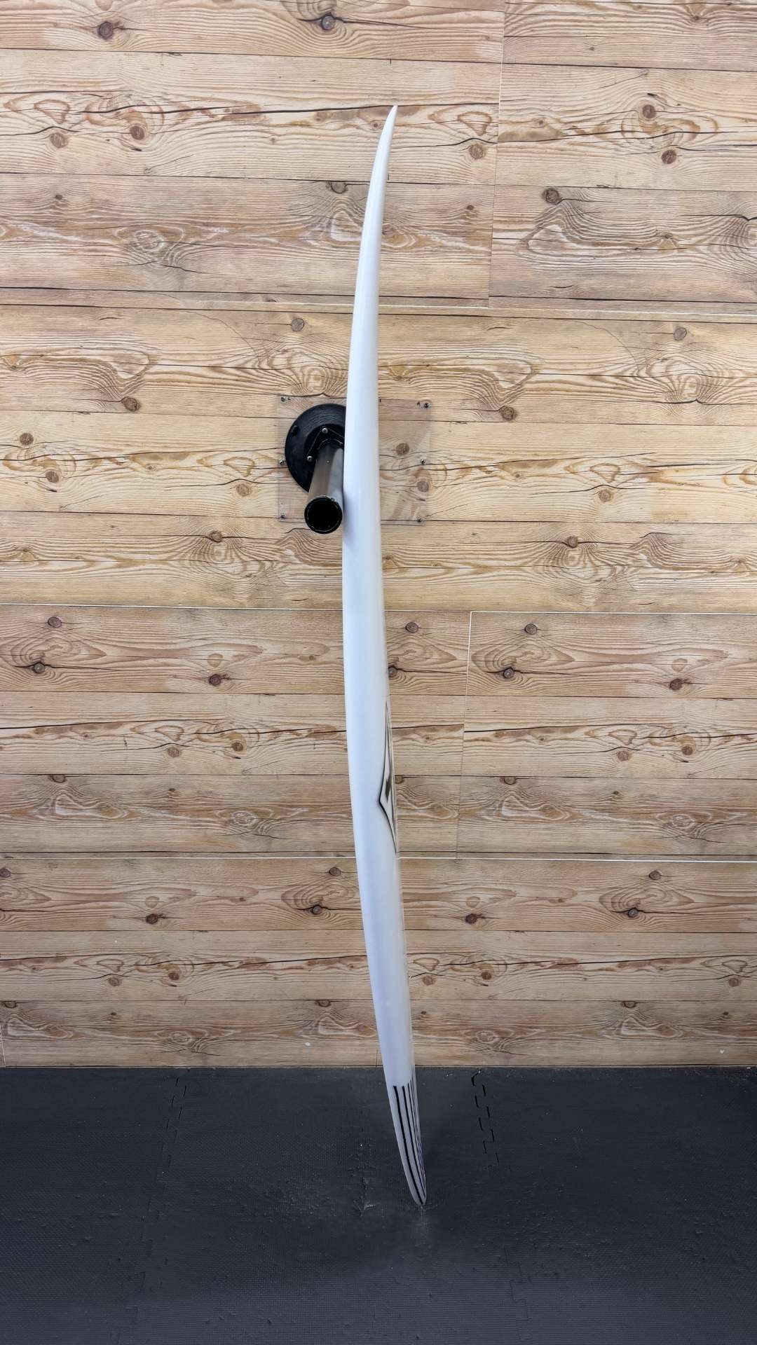 Gipos 5'8"